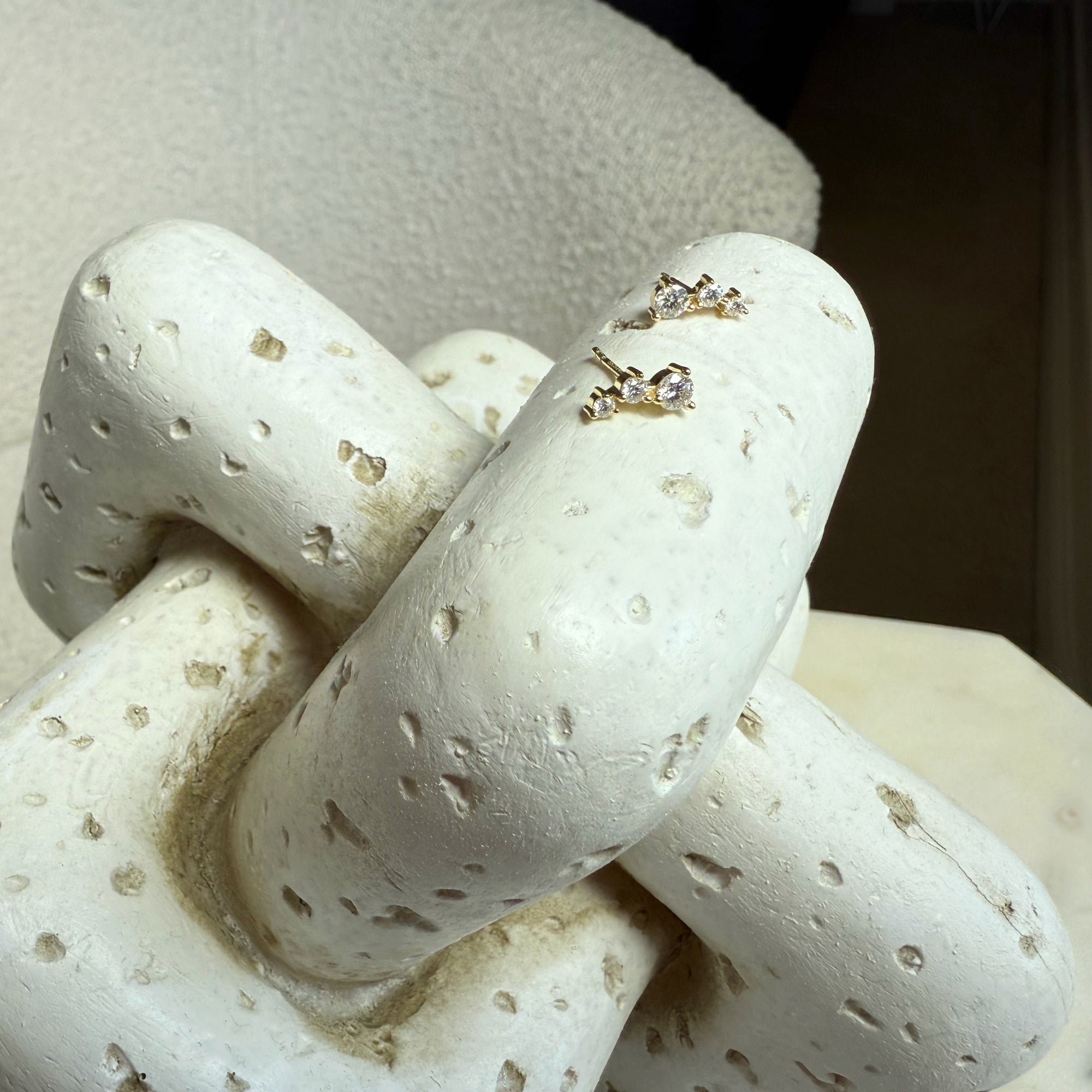 Isabella Earrings_Yellow Gold