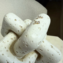 Isabella Earrings_Yellow Gold