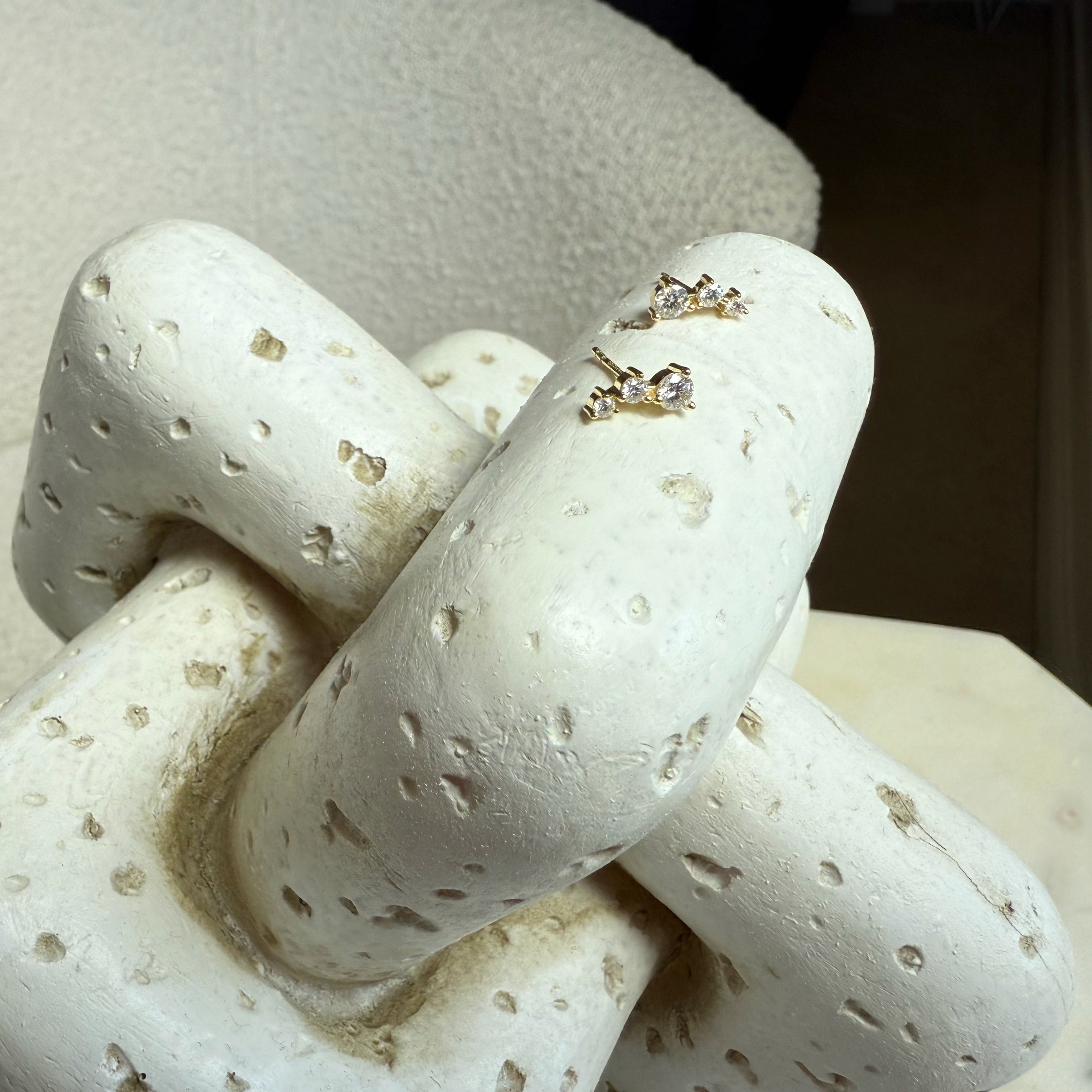 Isabella Earrings_Yellow Gold
