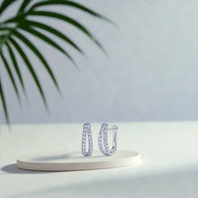 Celeste Hoop